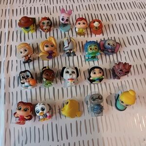 Disney Doorables LOT Of 20